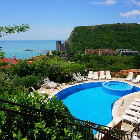 Апартаменти Свети Георги - Saint George Apartments Kavarna Buitenkant foto
