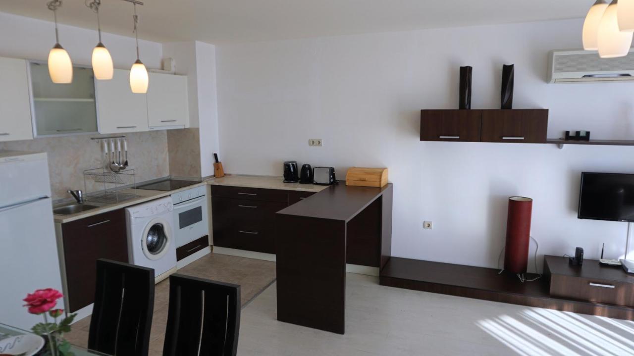 Апартаменти Свети Георги - Saint George Apartments Kavarna Buitenkant foto