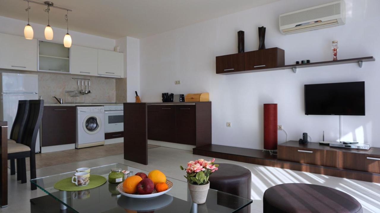 Апартаменти Свети Георги - Saint George Apartments Kavarna Buitenkant foto
