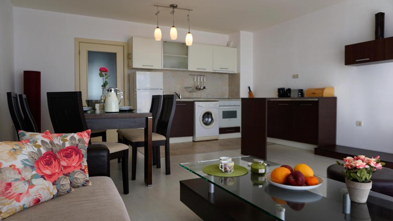 Апартаменти Свети Георги - Saint George Apartments Kavarna Buitenkant foto