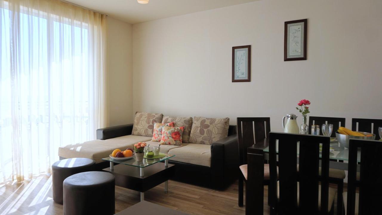 Апартаменти Свети Георги - Saint George Apartments Kavarna Buitenkant foto