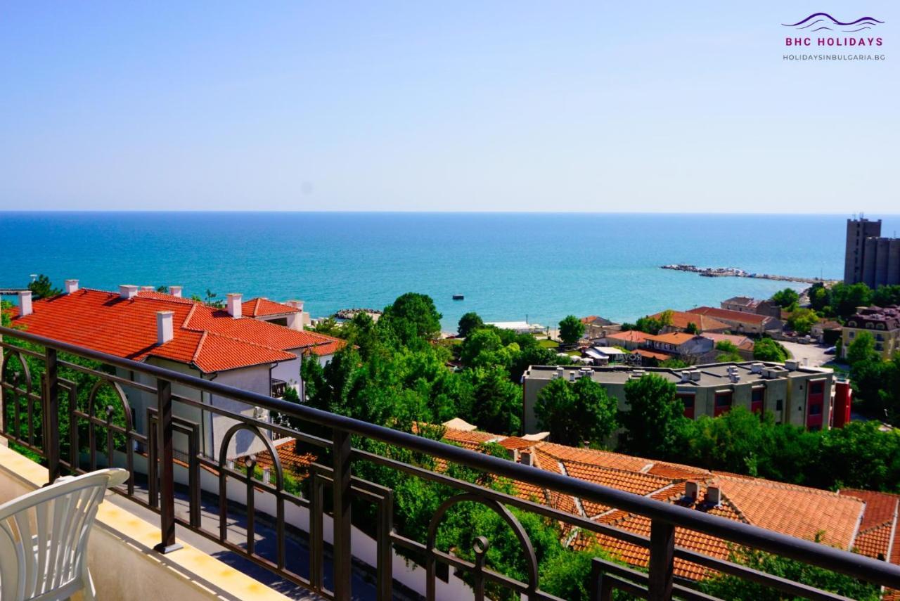 Апартаменти Свети Георги - Saint George Apartments Kavarna Buitenkant foto
