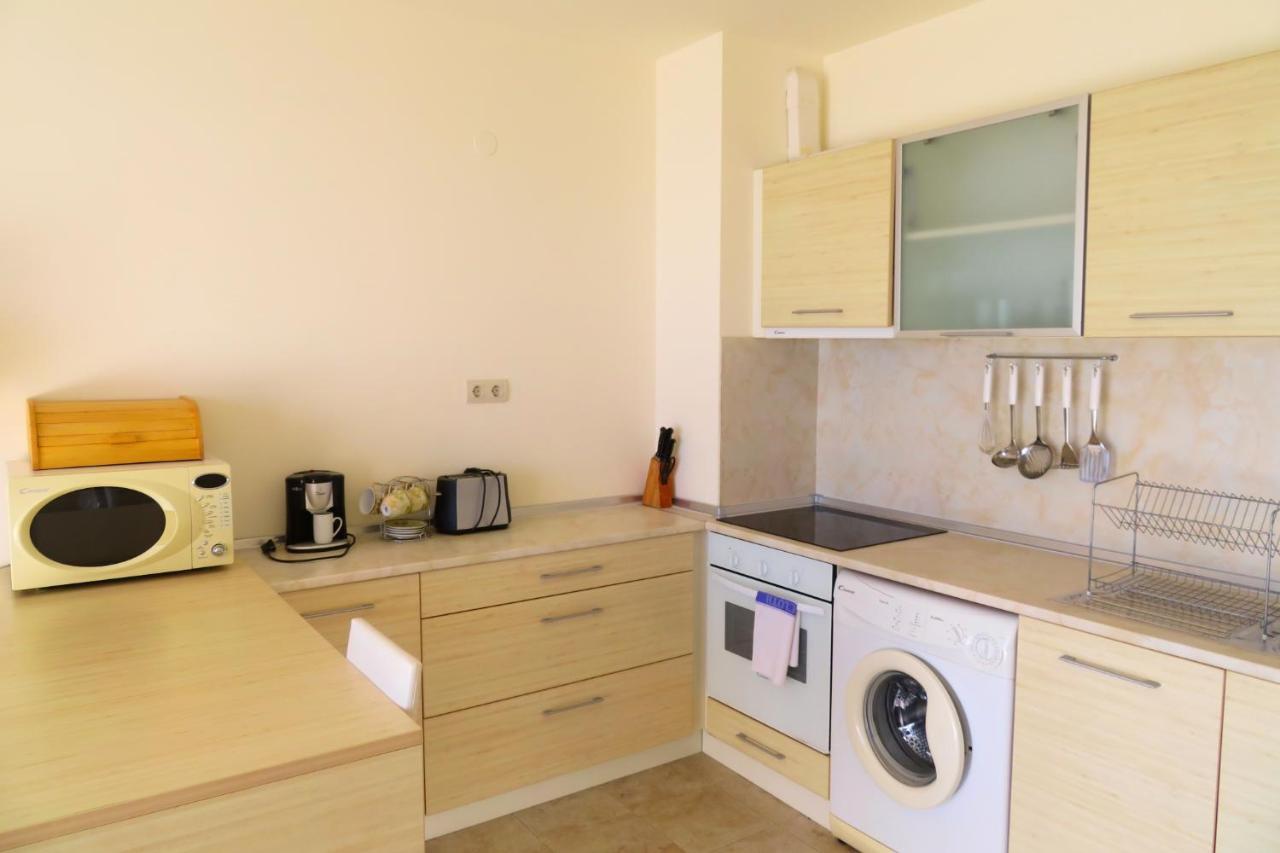 Апартаменти Свети Георги - Saint George Apartments Kavarna Buitenkant foto