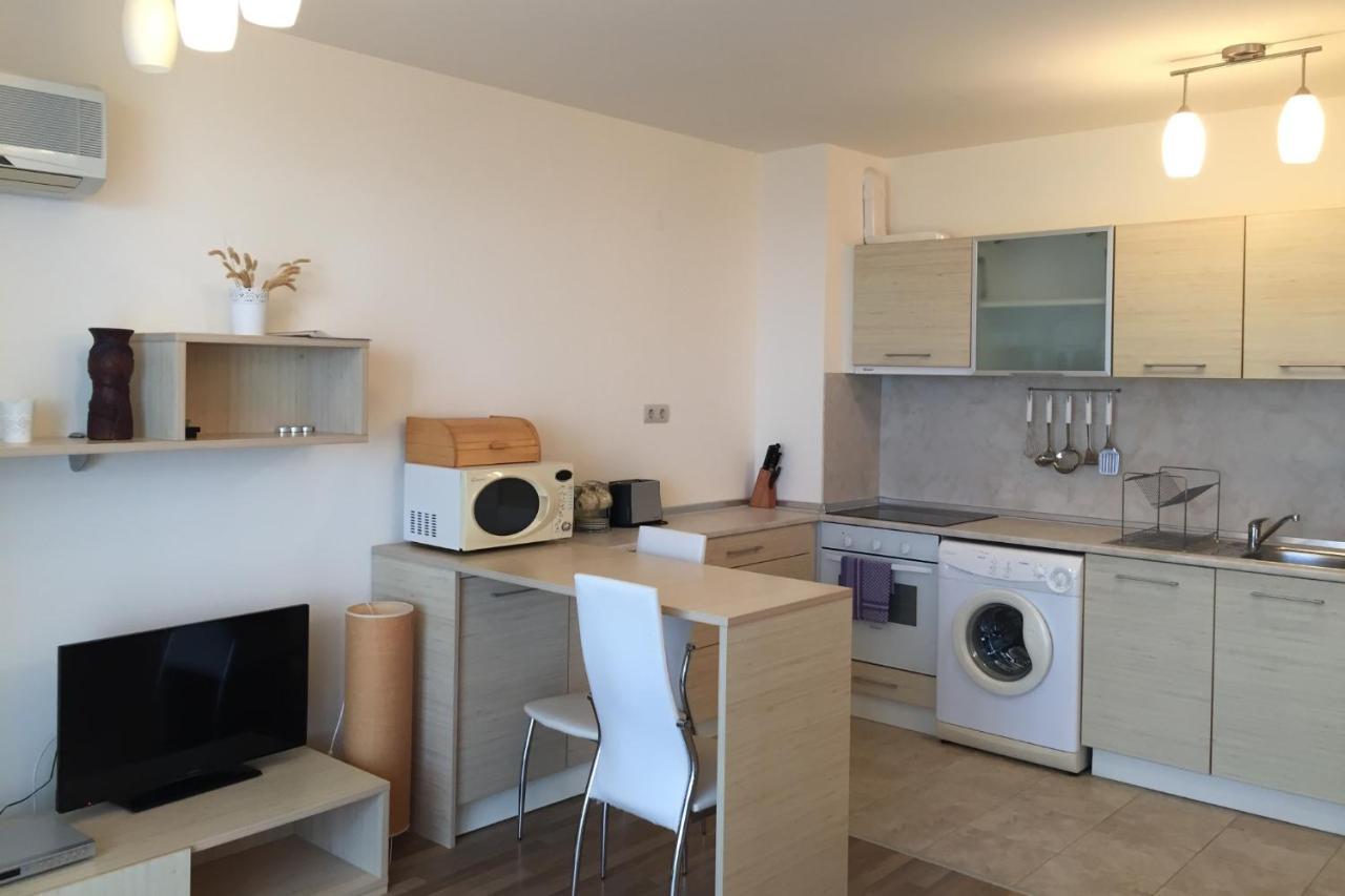 Апартаменти Свети Георги - Saint George Apartments Kavarna Buitenkant foto